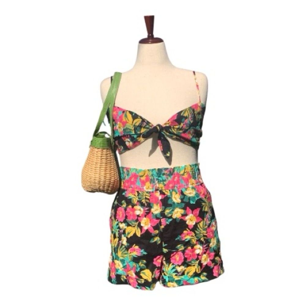 Express Rocky Barns Retro Vibrant Floral Halter Top Matching Shorts 2-Piece XS